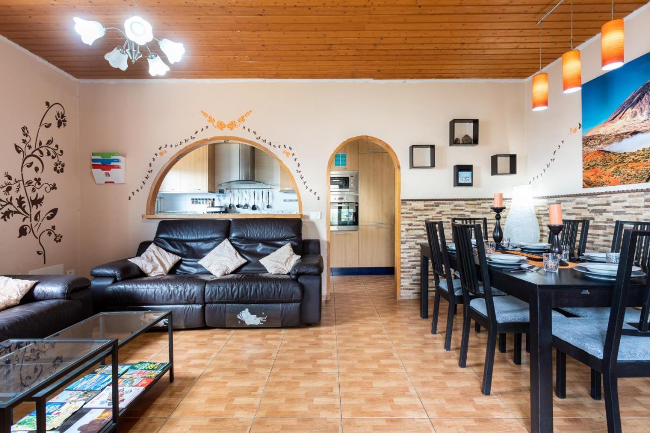 Villa Blanca Tenerife - Private Rooms - Terrace And Bbq, 5 Minutes From The Beach And Airport サン・イシドロ エクステリア 写真